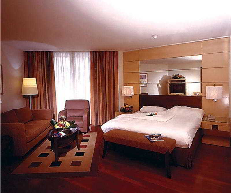 Four Points By Sheraton Le Verdun Beiroet Buitenkant foto